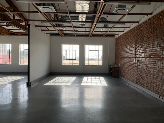 To Let Commercial Property for Rent in Woodstock Western Cape